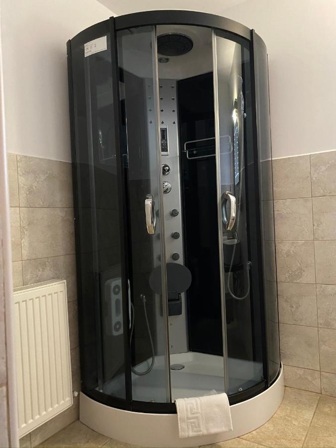 Hotel Pensiunea Doina Bucovinei à Mînăstirea Humorului Extérieur photo