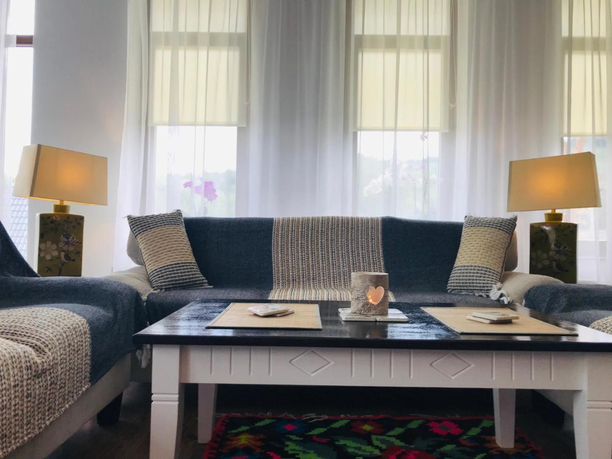 Hotel Pensiunea Doina Bucovinei à Mînăstirea Humorului Extérieur photo