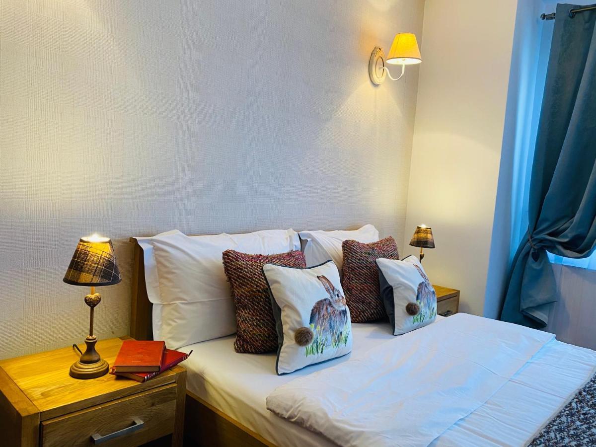Hotel Pensiunea Doina Bucovinei à Mînăstirea Humorului Extérieur photo